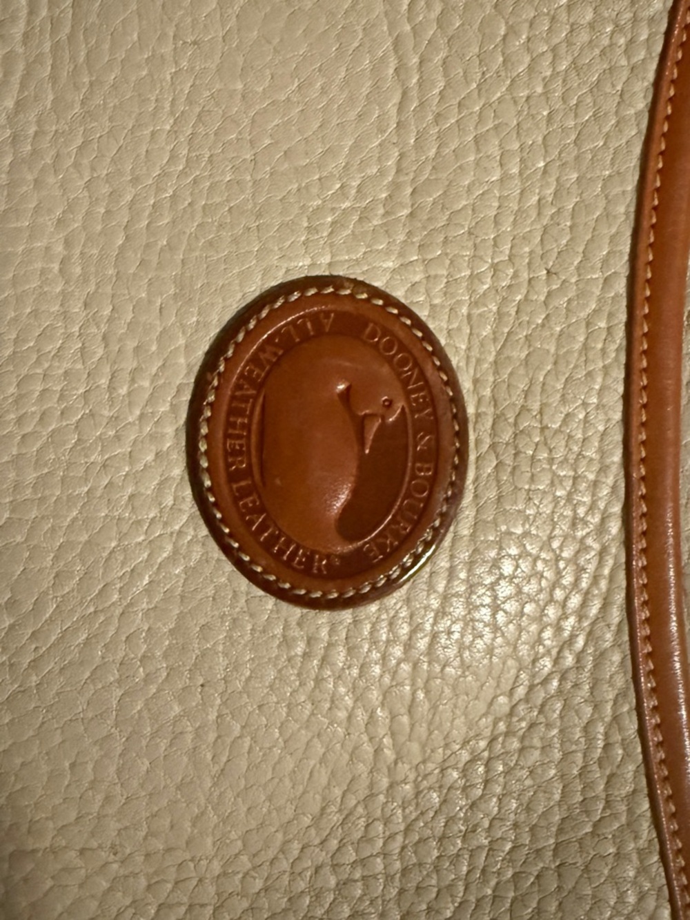 Vintage Dooney & Bourke R125 Bone British Tan All Weather Leather shoulder bag - Picture 11 of 13